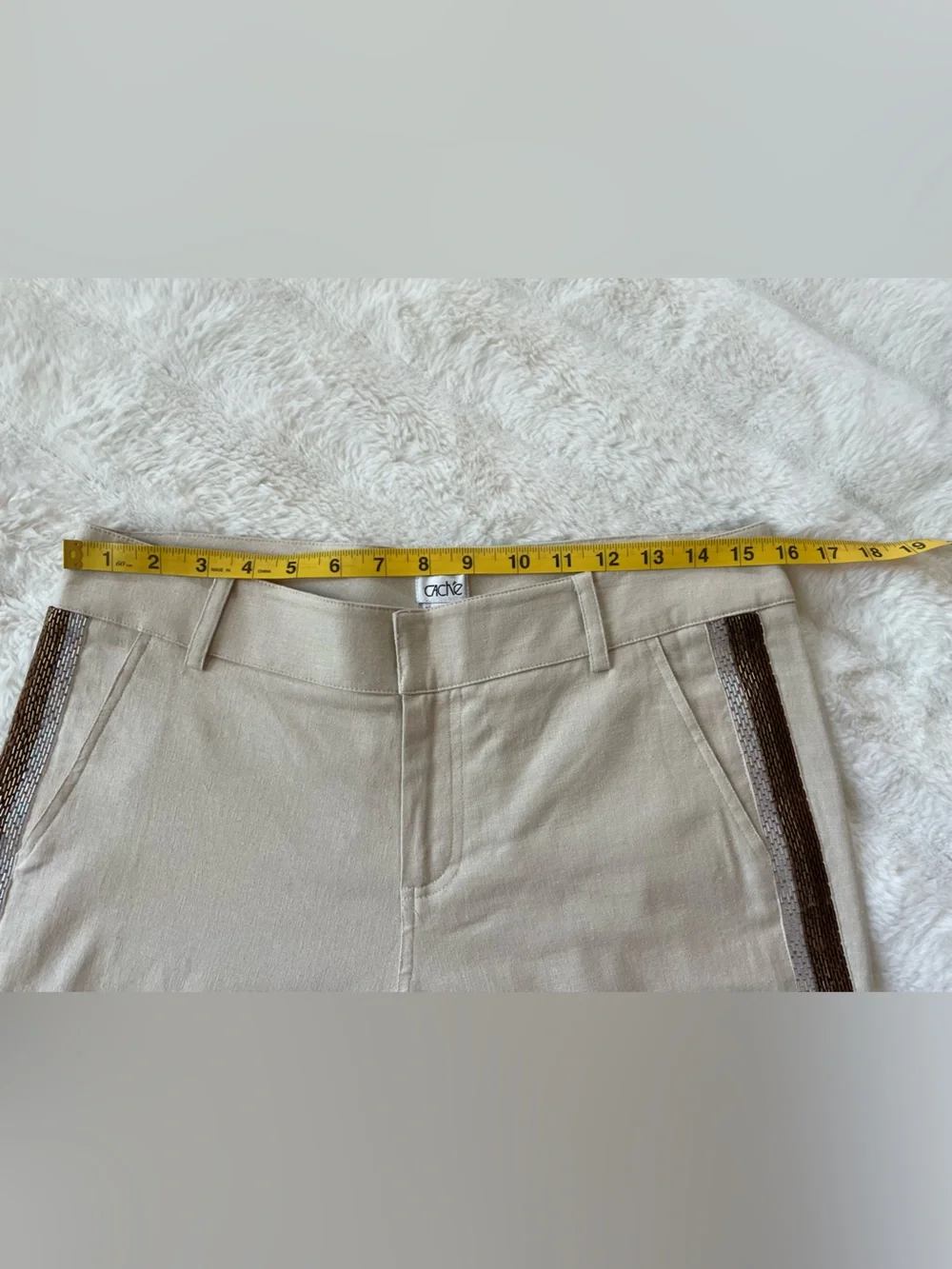 Cache Capri pants. - Picture 4 of 12
